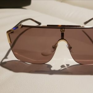 Gucci GG0291S Sunglasses